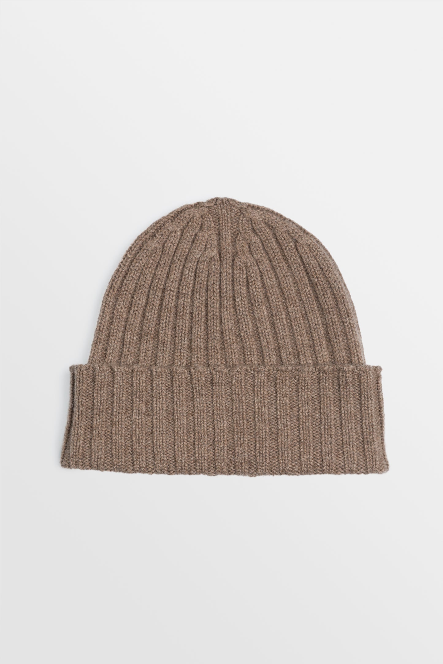 cappello a coste in puro cashmere unisex di colore castoro