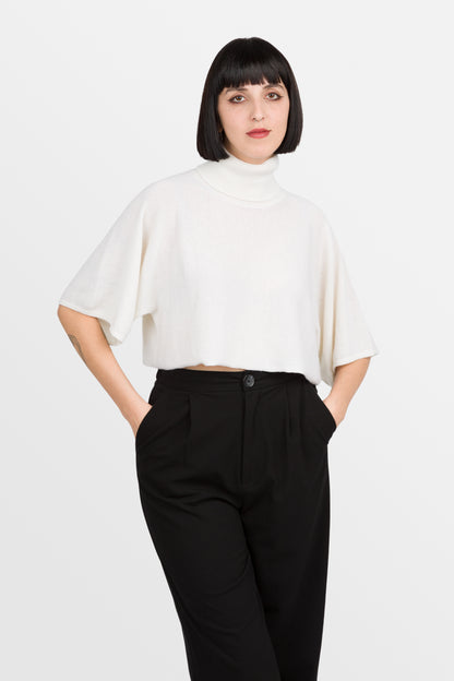 Amy - Poncho corto a collo alto in puro cashmere