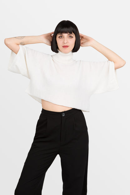 Amy - Poncho corto a collo alto in puro cashmere