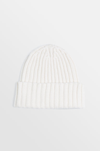 cappello a coste in puro cashmere unisex di colore bianco panna