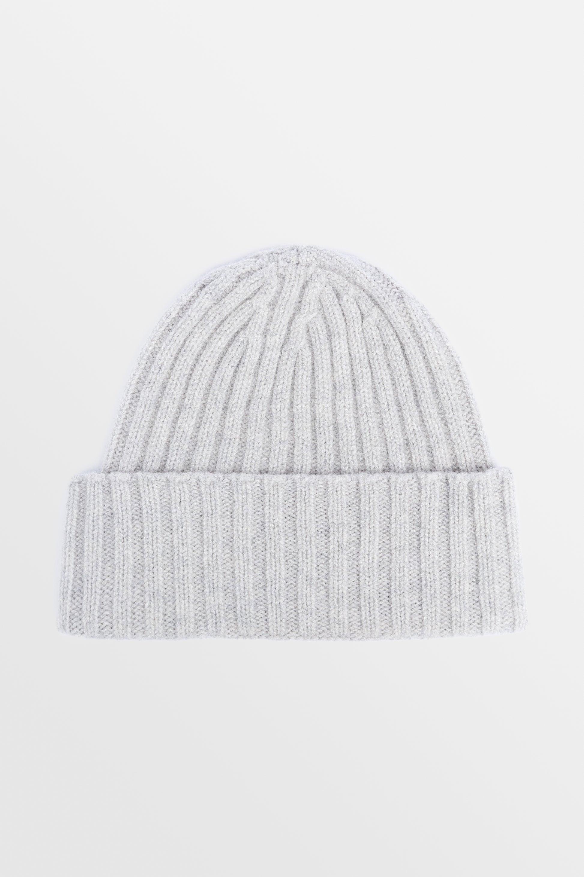 cappello a coste in puro cashmere unisex di colore grigio perla